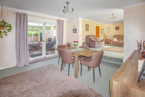 2 bedroom bungalow for sale, School Street, Hillmorton, Rugby, CV21