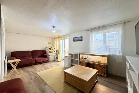 3 bedroom terraced house for sale, Segsbury Road, Wantage, OX12