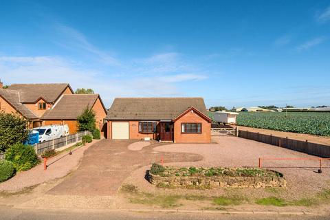 3 bedroom detached bungalow for sale, Holbeach, Lincolnshire PE12