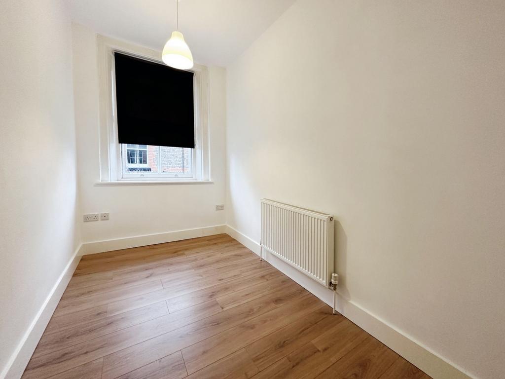 Apartment in Liverpool - View 2