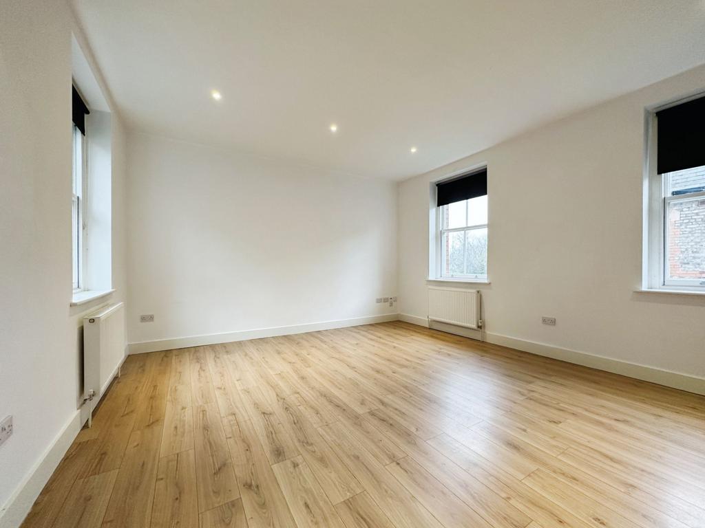 Apartment in Liverpool - View 4