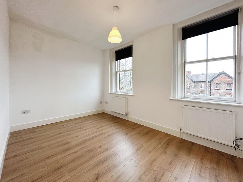 Apartment in Liverpool - View 5