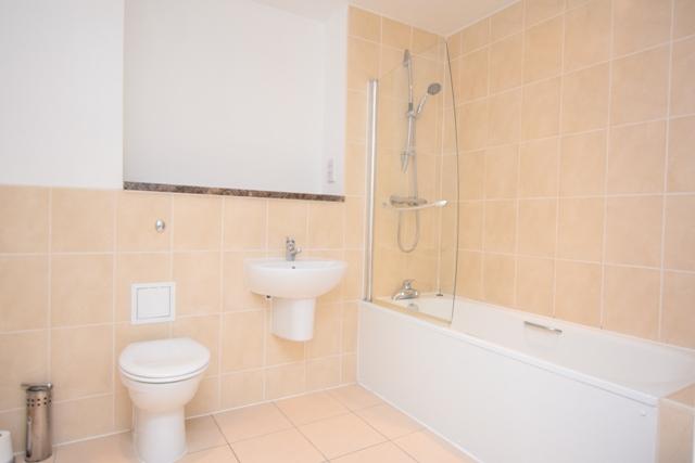 Apartment in Sheffield - More