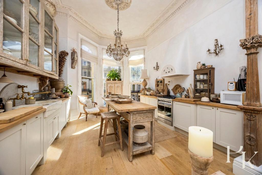 Apartment in Hove - View 3
