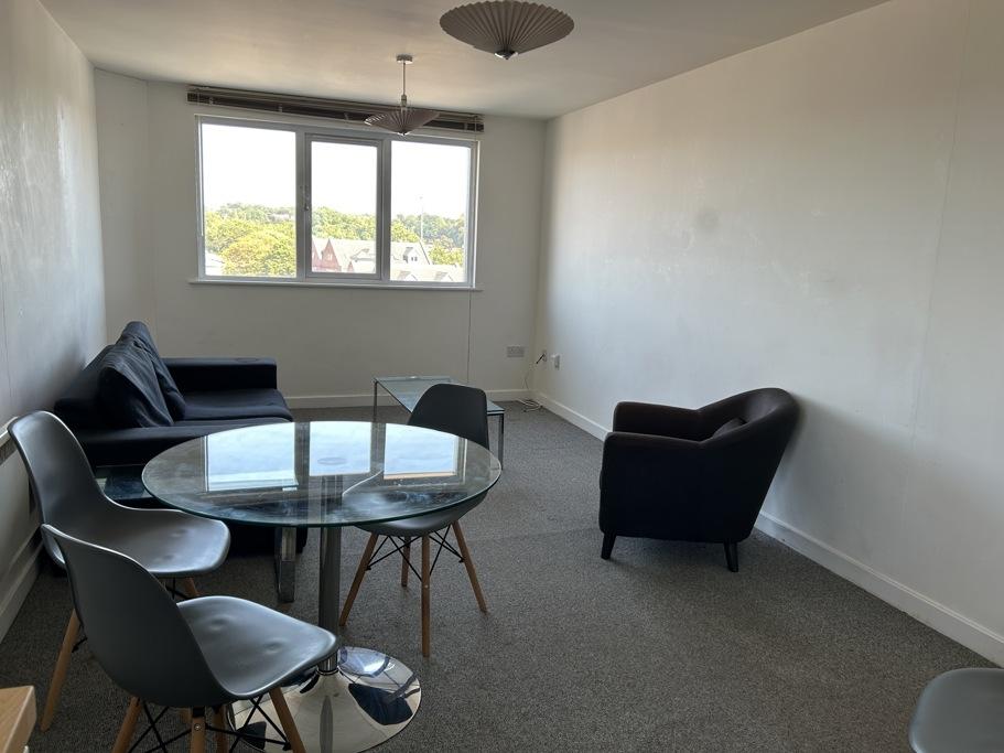 Apartment in Nottingham - View 2
