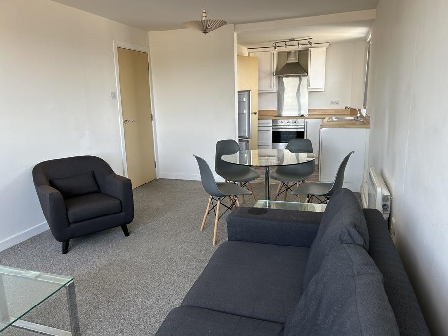 Apartment in Nottingham - View 4