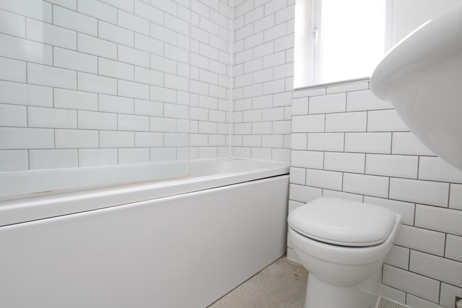 House in Bristol, Bradley Stoke - More