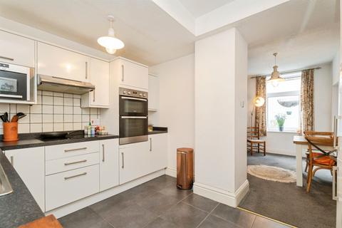 2 bedroom flat for sale, Weybourne Road, SHERINGHAM