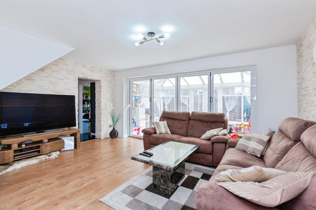 House in Leicester, City of Leicester - View 2
