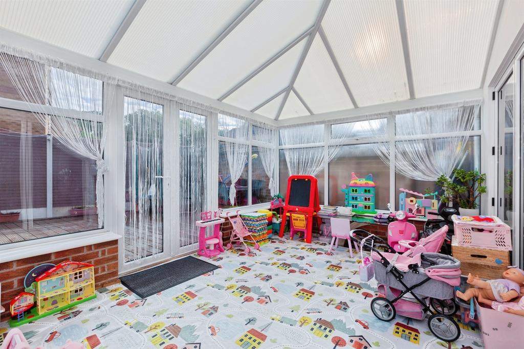 House in Leicester, City of Leicester - More