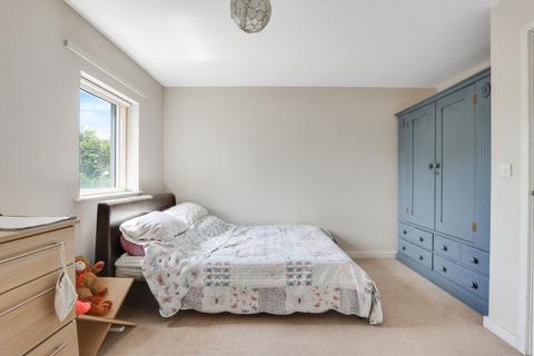 2 bedroom flat for sale, St Norbert Road, London SE4