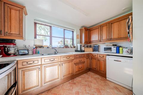 3 bedroom country house for sale, Hengoed, Oswestry.
