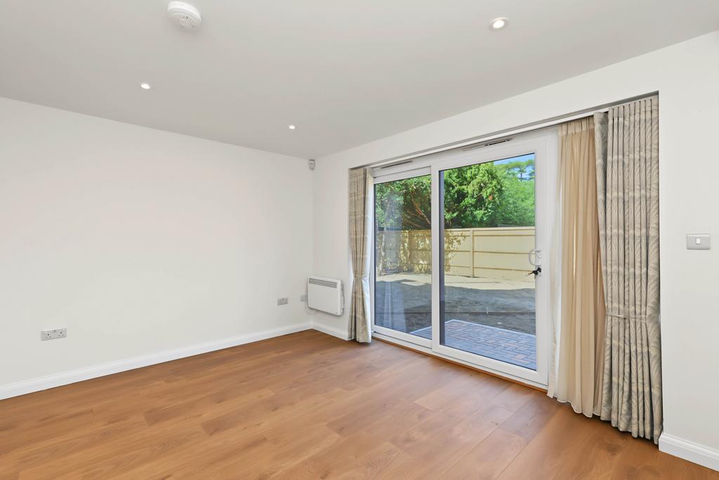 Apartment in Oxford - View 4