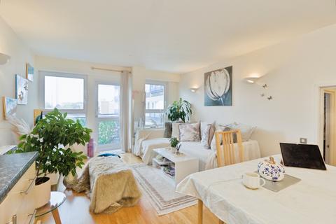 1 bedroom flat for sale, The Vista Building, 30 Calderwood Street, London, SE18