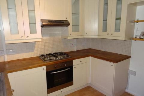 2 bedroom house to rent, St Edmunds Road, Kent CT1