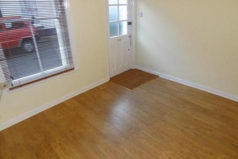 2 bedroom house to rent, St Edmunds Road, Kent CT1