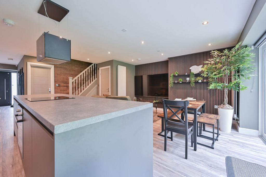 House in South Harrow - View 5