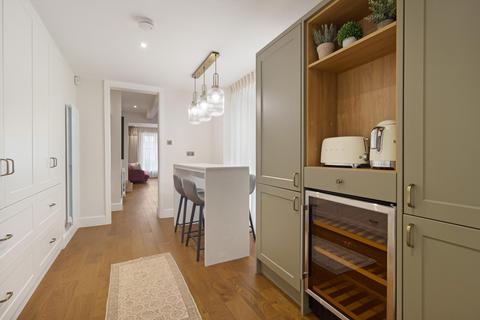 5 bedroom detached house for sale, Draycott Avenue, London SW3
