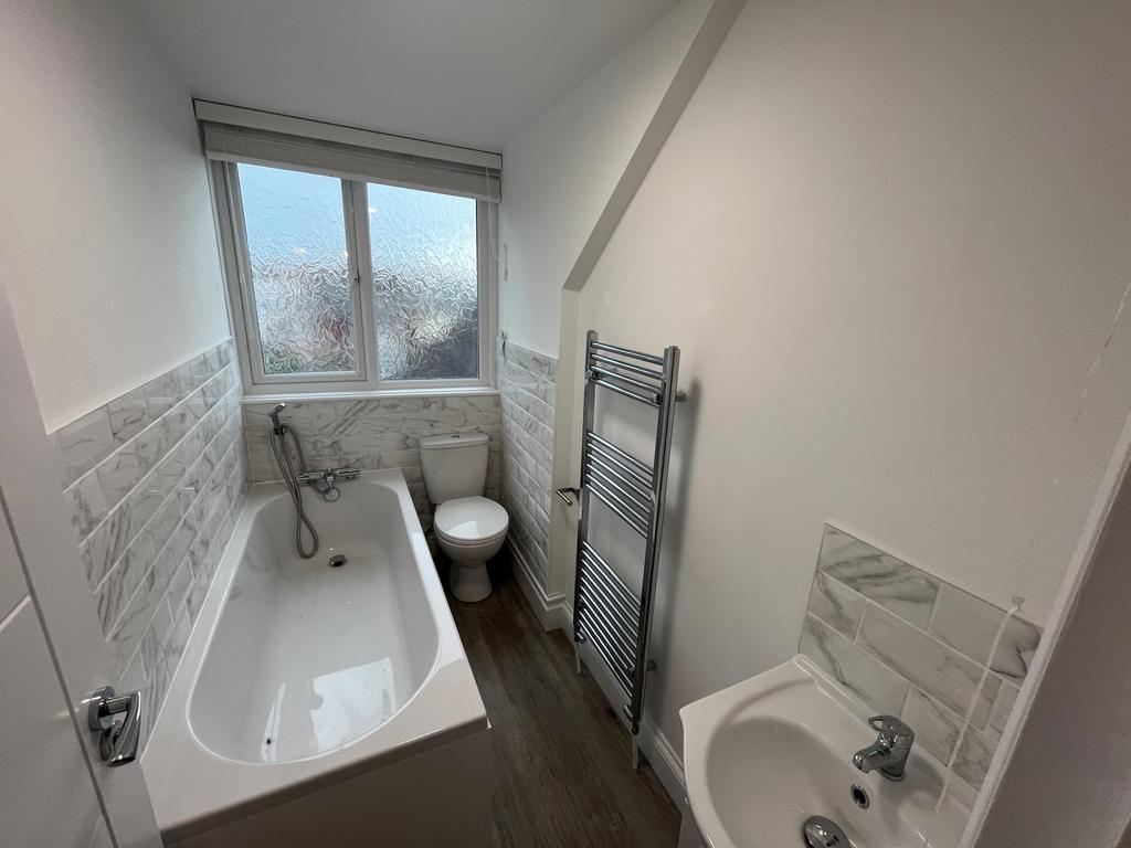 Apartment in Bournemouth - View 3