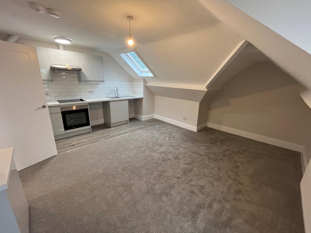 Apartment in Bournemouth - View 5