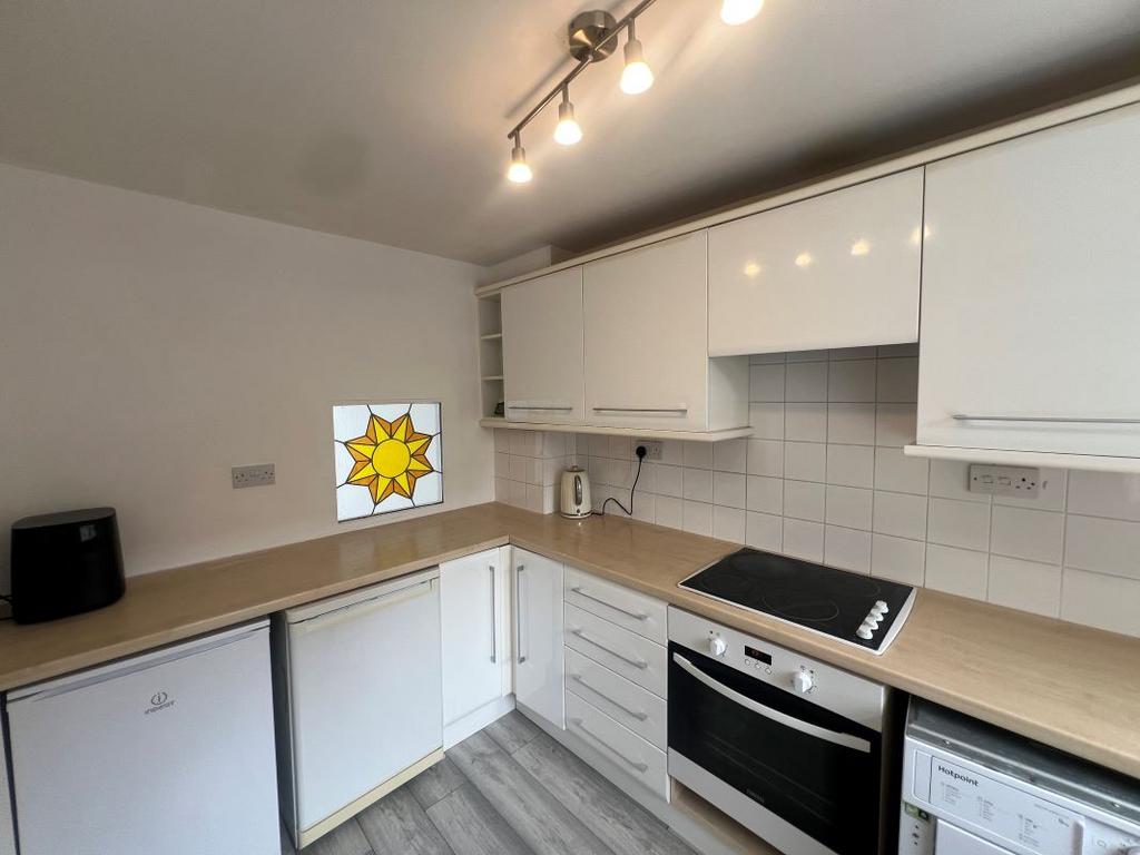 Apartment in Oldbury - View 3