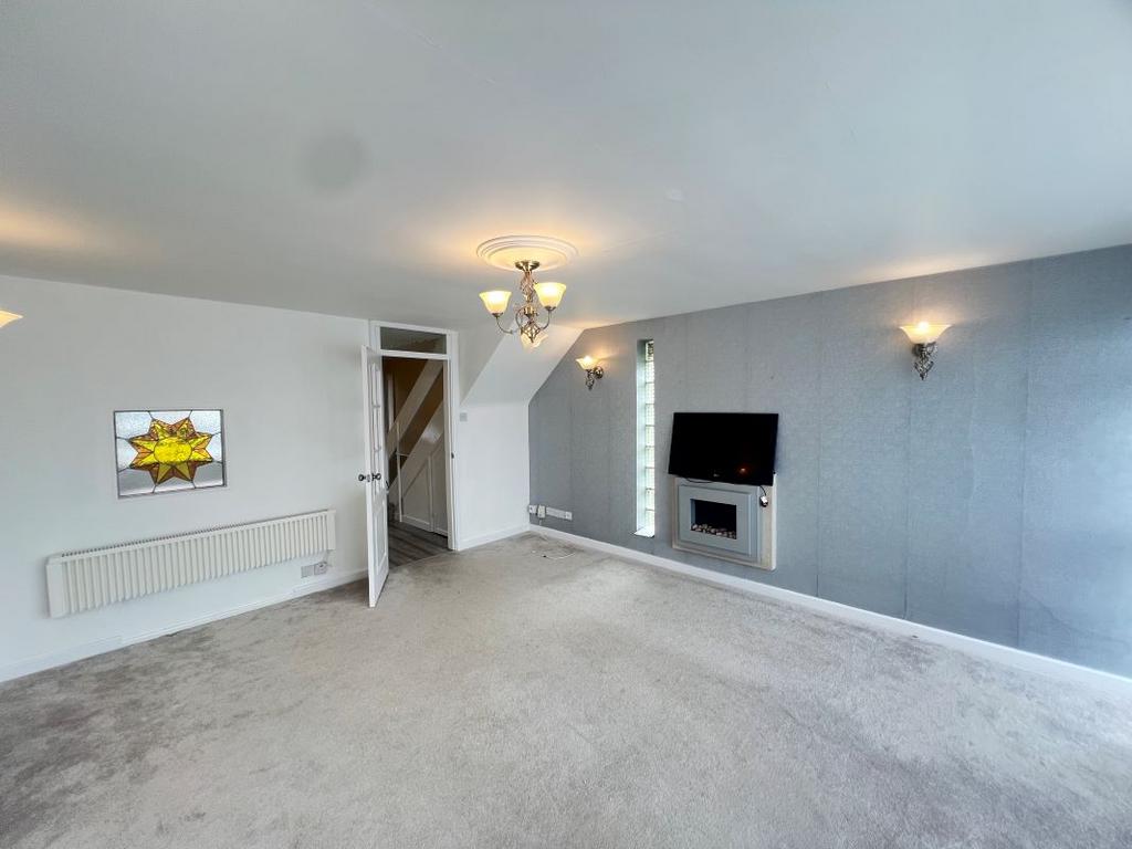 Apartment in Oldbury - View 5