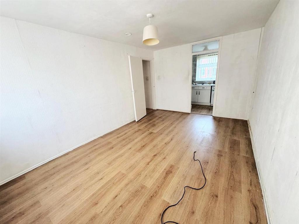 Apartment in Liverpool - View 5