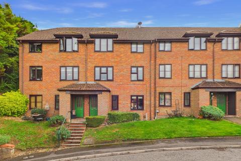 1 bedroom apartment for sale, Stoney Grove, Chesham, Buckinghamshire, HP5
