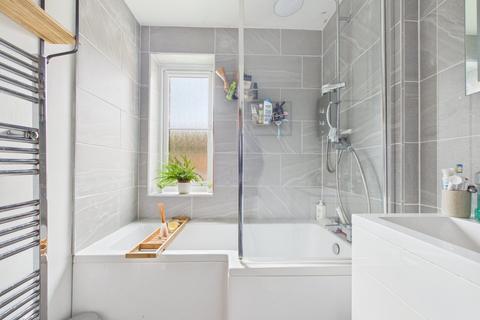 1 bedroom apartment for sale, Stoney Grove, Chesham, Buckinghamshire, HP5