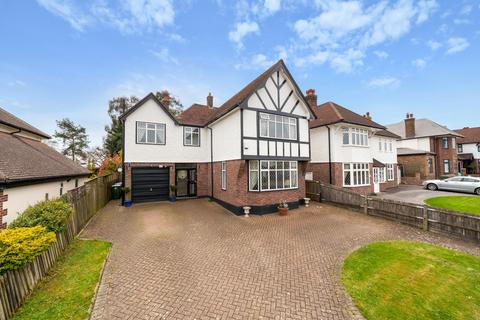 4 bedroom detached house for sale, Upperton Road, Sidcup