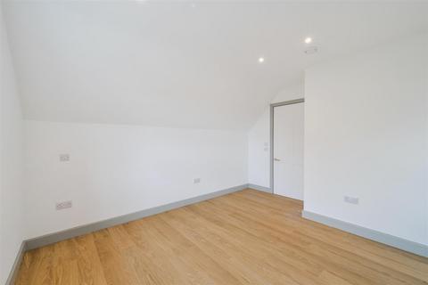 1 bedroom flat for sale, Flat 6, 57 Malden Road, Cheam