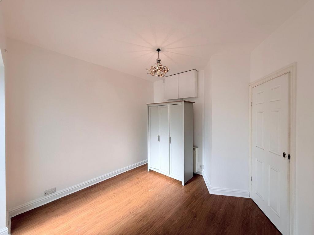 Apartment in Nottingham - View 5