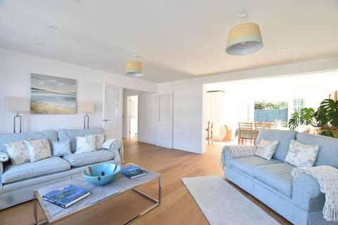 4 bedroom detached house for sale, Fir Tree Close, Epsom KT17