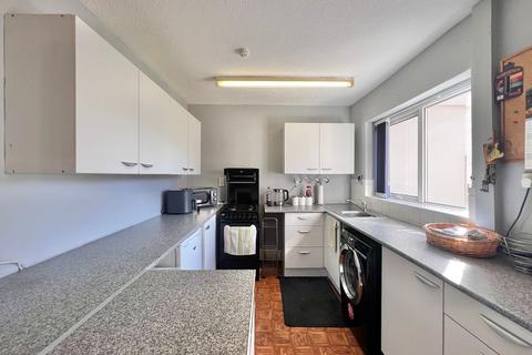 3 bedroom end of terrace house for sale, Lime Grove, Hereford, HR2