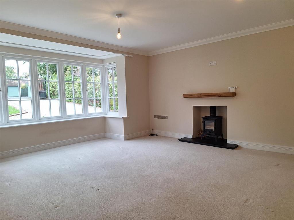 House in Reading, Churchend - View 4