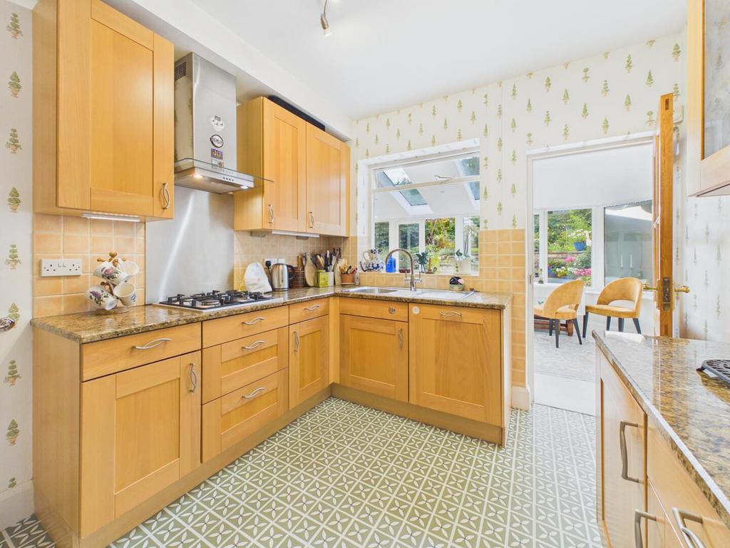 House in Sheffield, Kenwood, Nether Edge - View 3
