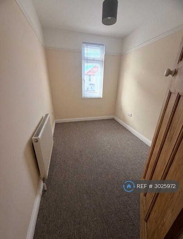 House in Bristol, Horfield - More