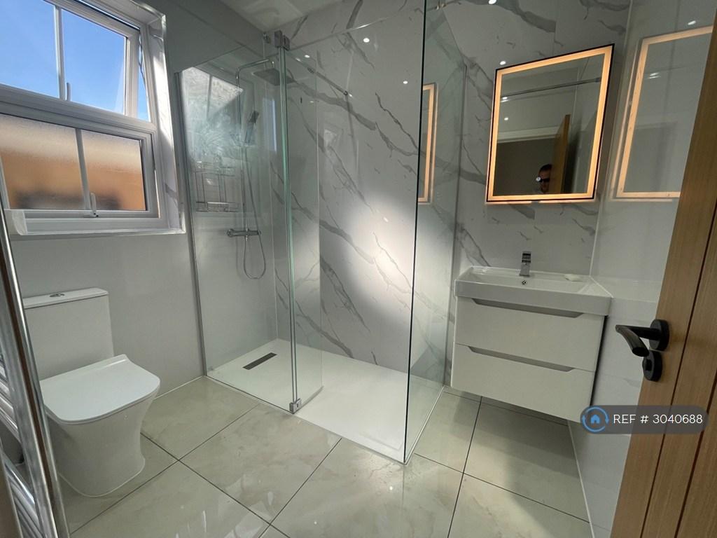 Apartment in London, Clapham - View 2