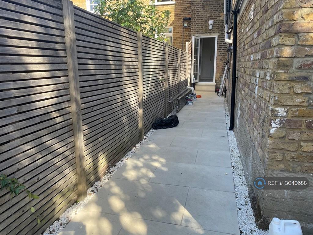 Apartment in London, Clapham - View 4