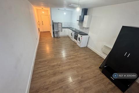 Studio to rent, Central House, Leicester, LE1