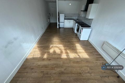 Studio to rent, Central House, Leicester, LE1