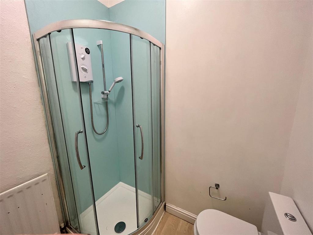 House in Newcastle Upon Tyne - More