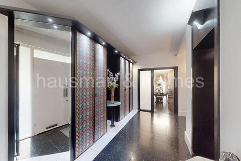 4 bedroom semi-detached house for sale, Wessex Gardens, NW11