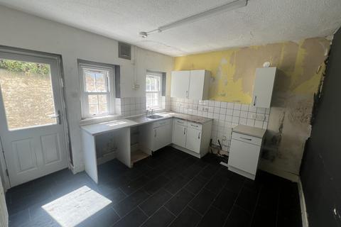1 bedroom ground floor flat for sale, Ground Floor Flat, 24 Admiralty Street, Stonehouse, Plymouth, Devon PL1 3RX