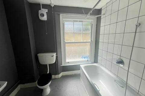 1 bedroom ground floor flat for sale, Ground Floor Flat, 24 Admiralty Street, Stonehouse, Plymouth, Devon PL1 3RX