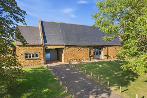 5 bedroom barn conversion for sale, The Green, Kislingbury, Northampton NN7 4AH