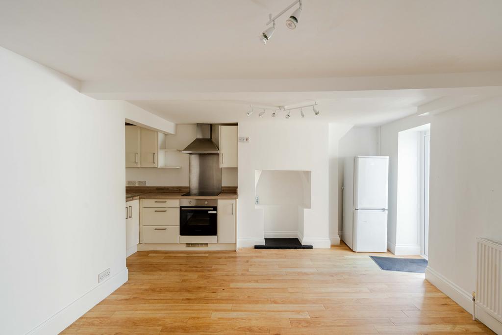 Apartment in Bristol - View 4