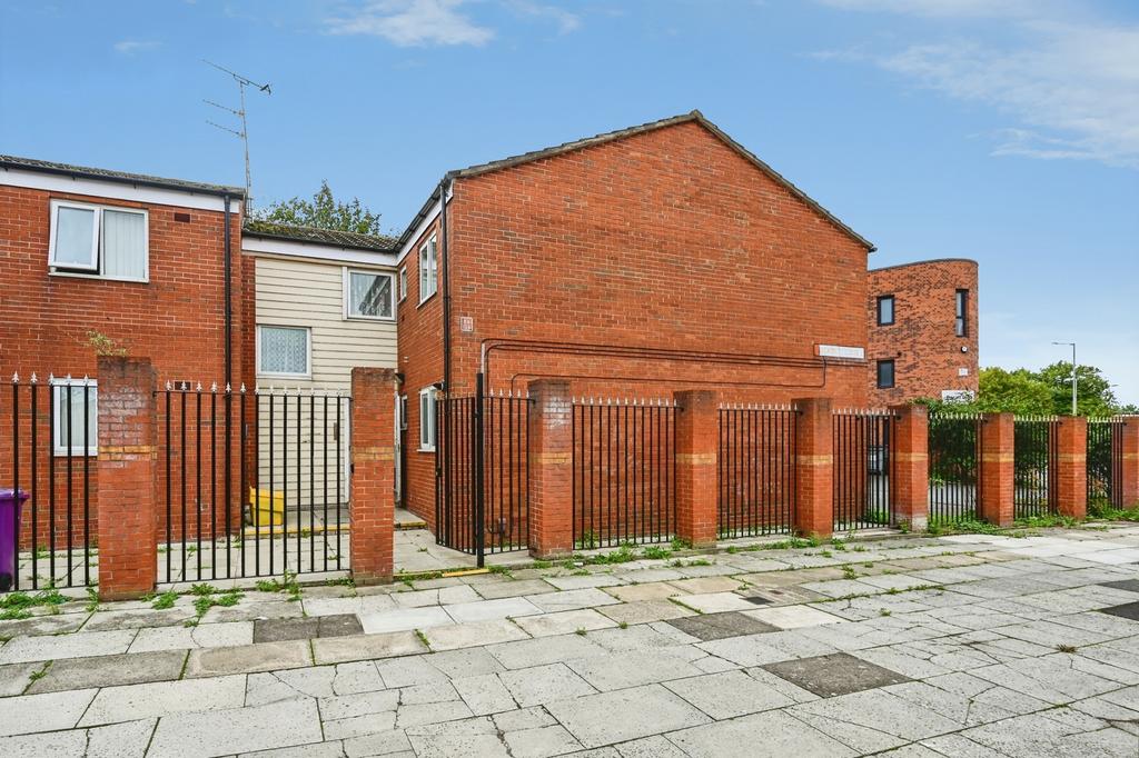 Apartment in Merseyside - View 2