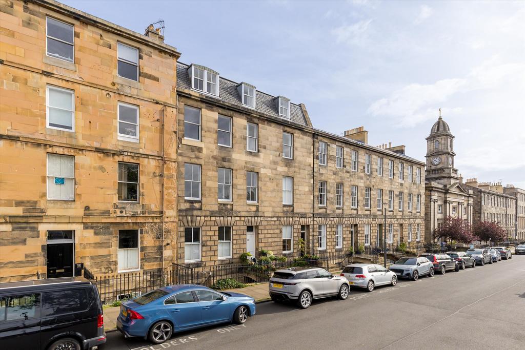 Apartment in Edinburgh