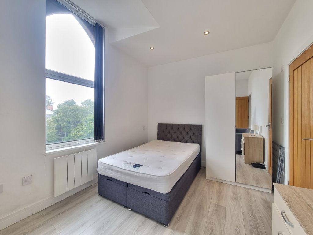Apartment in Leicester - View 3